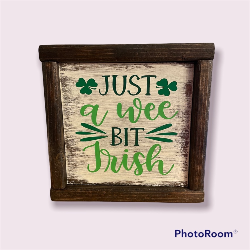 St Patrick’s day wood decor
